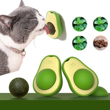 Upload image to gallery viewer, AvoCat Abacate De Brinquedo Para Gatos | BichanosPet™
